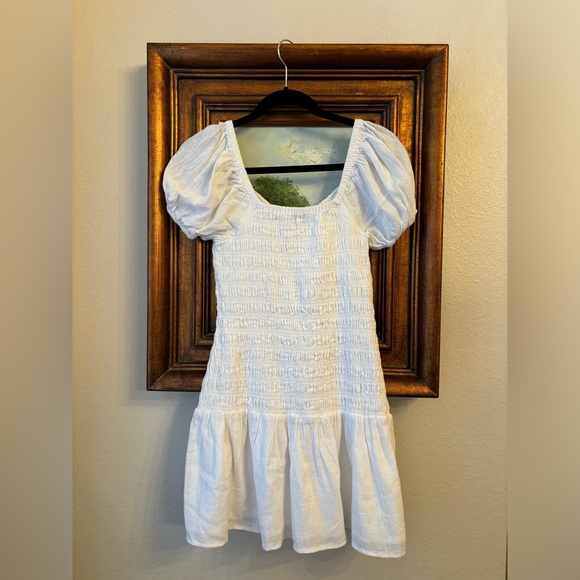 American Eagle dress NWT. Never worn. White, light weight, but lined dress. - Picture 2 of 6
